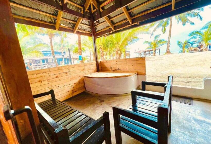 فندق North Shore Beach Resort