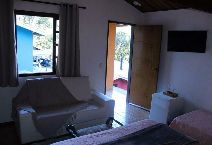 ペンション Pousada E Chalés Vista Linda