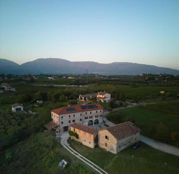 هتل Al Vecchio Convento Tenuta Malvolti