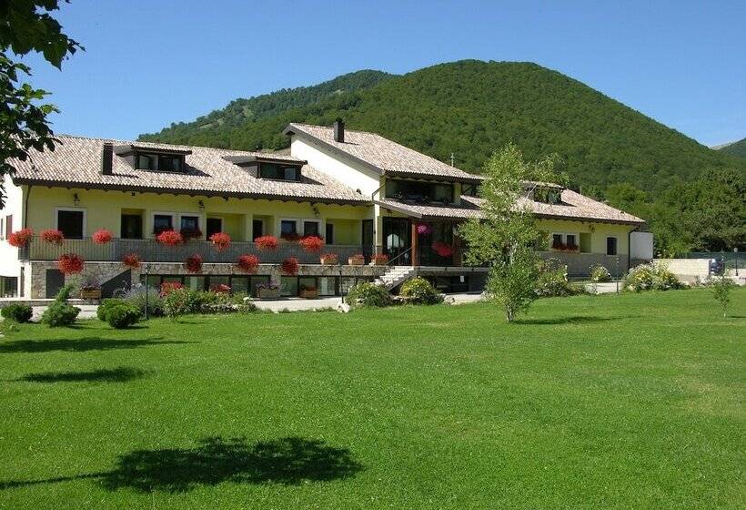 فندق Cocoon Garden