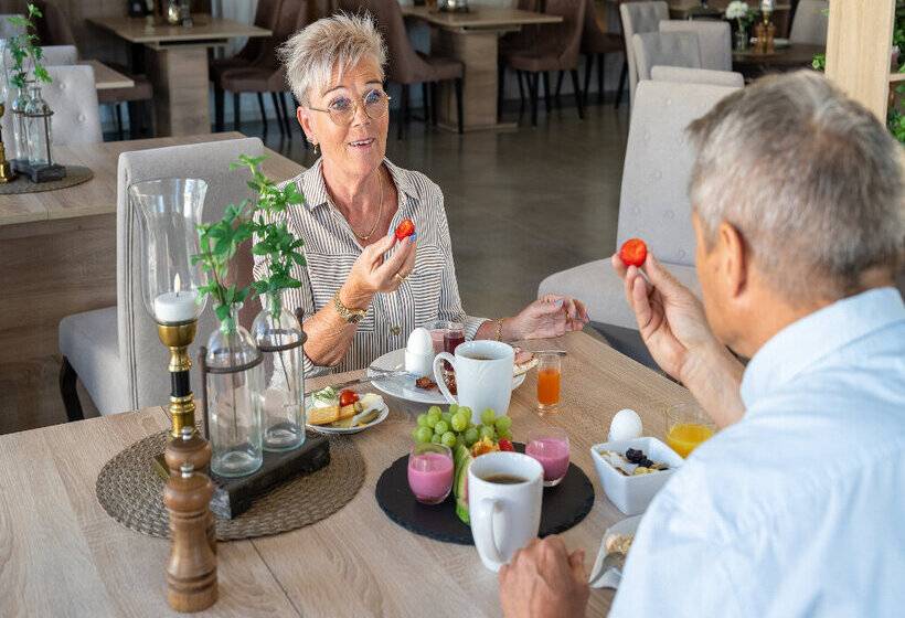 בית מלון כפרי Himmelsby Spa & Konferens