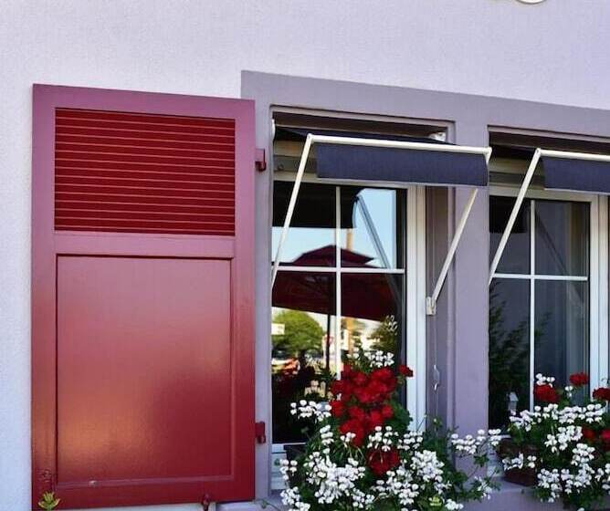 فندق Hôtel Restaurant Au Lion D Or