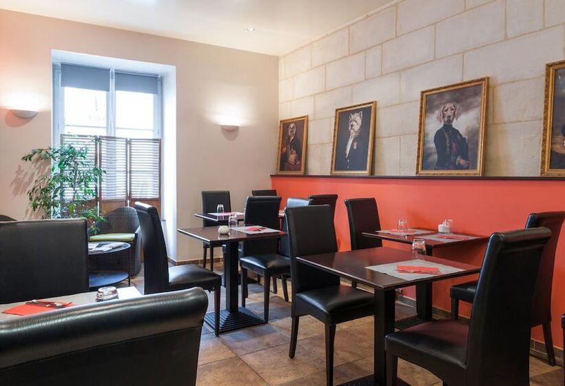 בית מלון כפרי Hôtel Restaurant Chambre Insolite Spa   Le Xii De Luynes