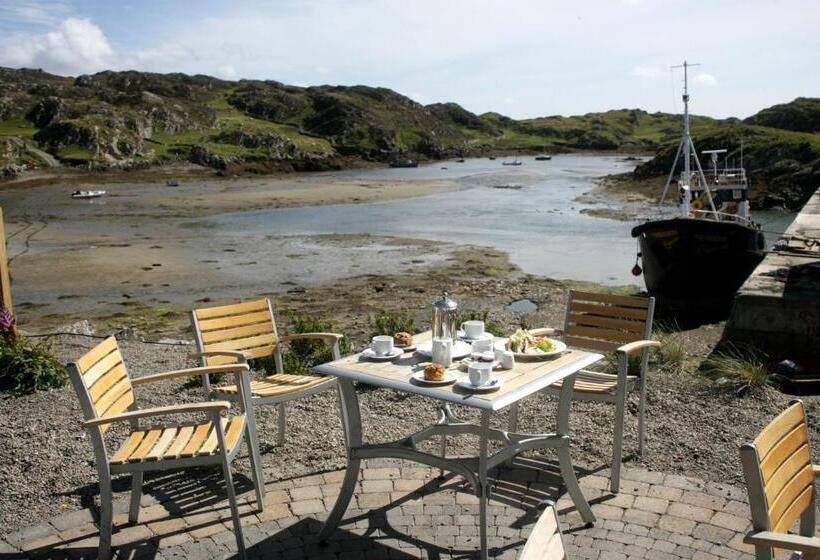 فندق Inishbofin House