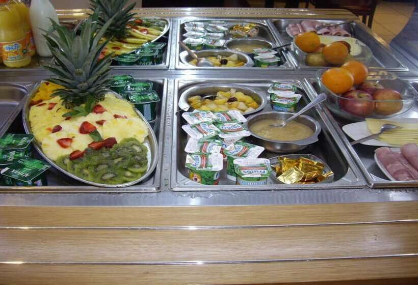 호텔 Logis Hôtel Le Carnot