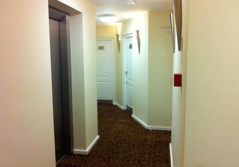 Prince Regent Hotel Excel London