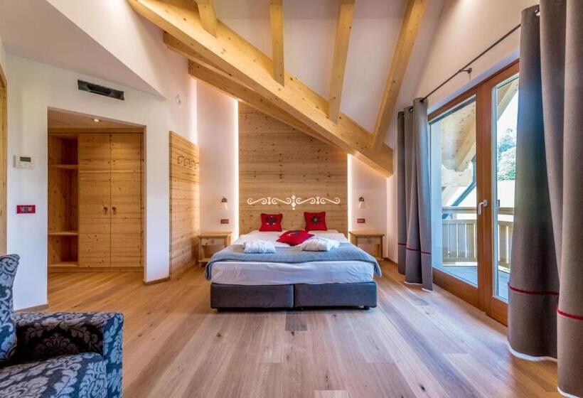 فندق Tevini Dolomites Charming