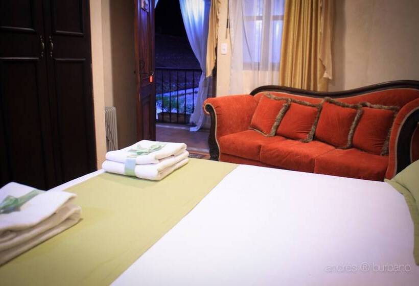 Golden Rest Latacunga