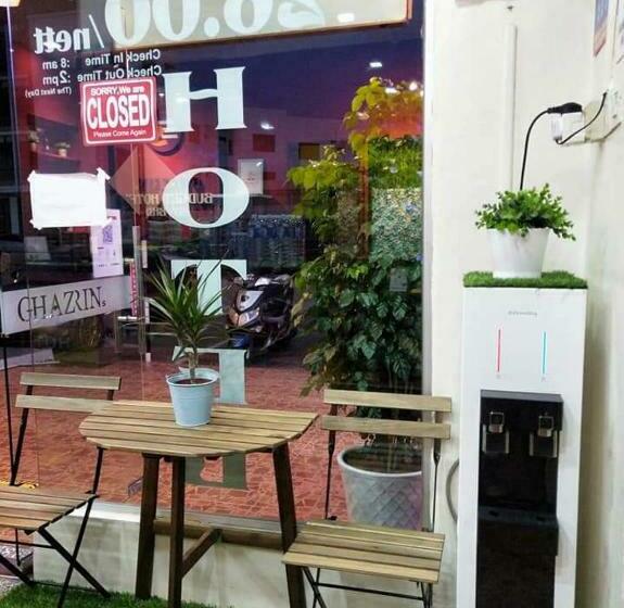 Hotel Ghazrins Garuda Jb