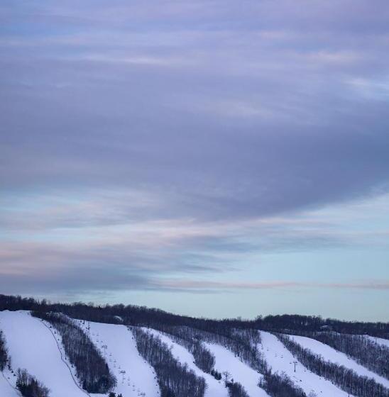 فندق على الطريق 2br Boutique Suite #8