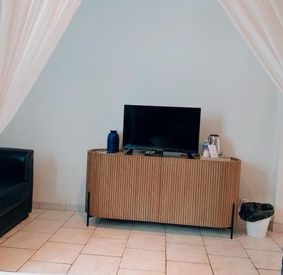 بنسيون Nuit En Brenne