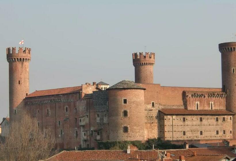 مبيت وإفطار Eventi&spettacoli Bidrino