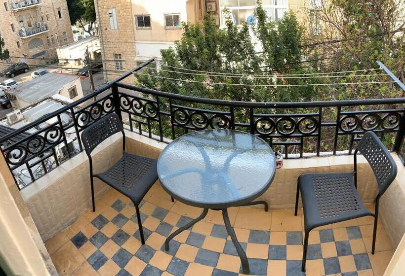 Pension Guesthouse Comfy   Separate Rooms In The Apartment For A Relaxing Holiday