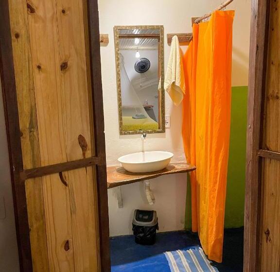 Hostel Moreré