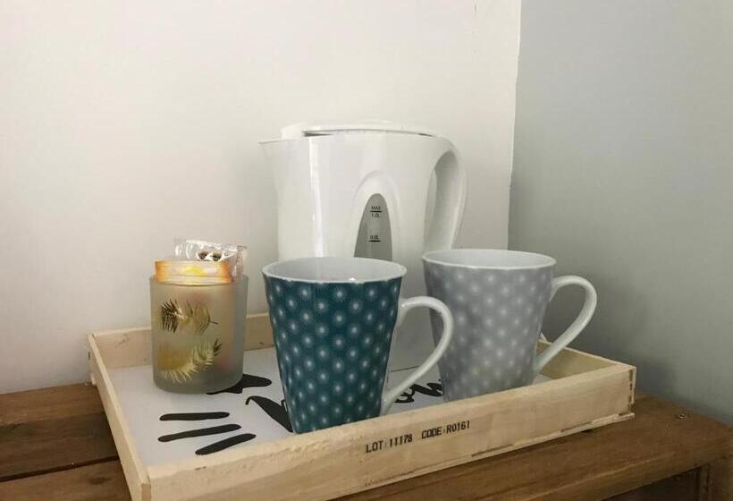 بنسيون Allegria Nîmes