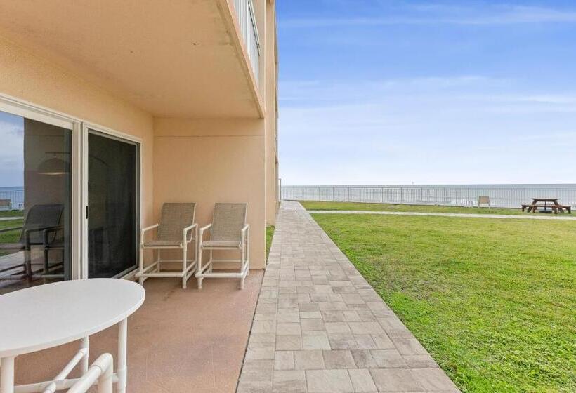 استراحتگاه Paradise Beach Club   Ground Floor & Townhouses