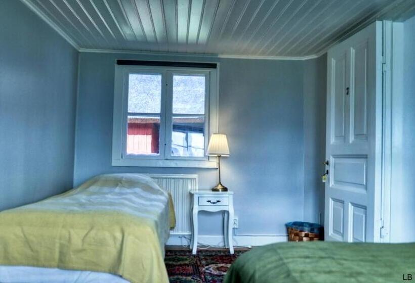 Apelviksgården B&b