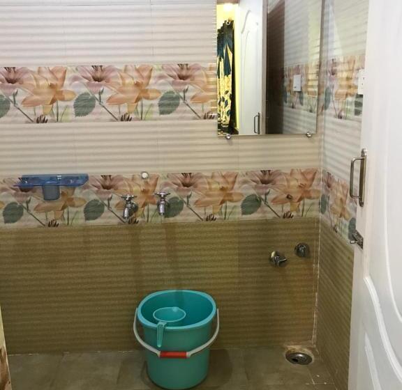 هتل Happystay Rooms And Cottages