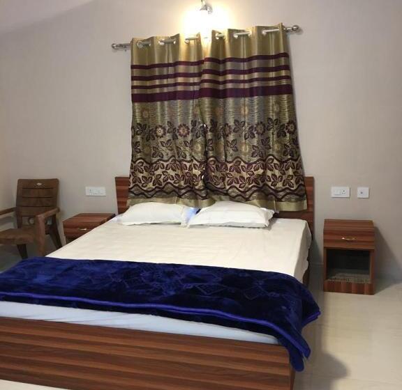 هتل Happystay Rooms And Cottages