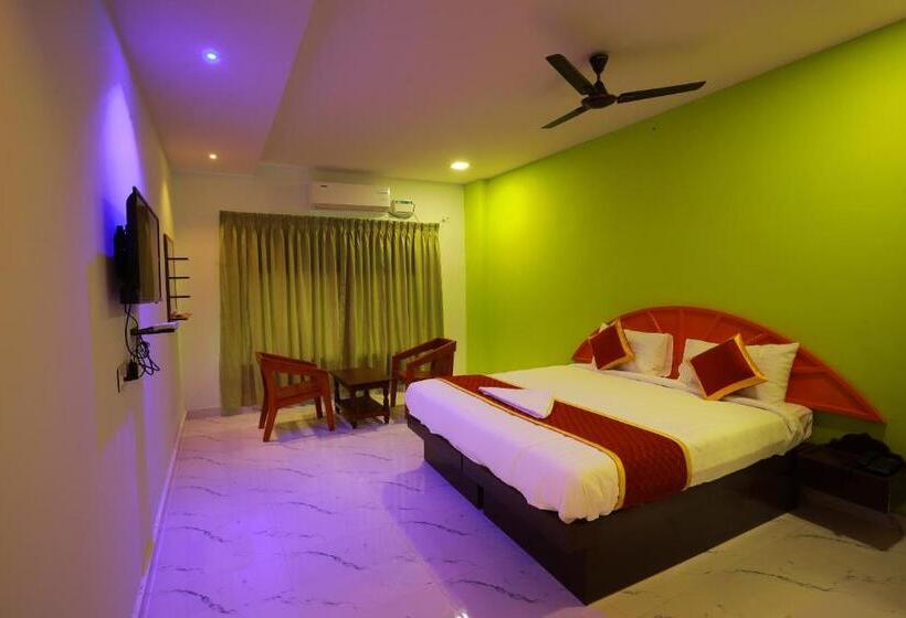فندق Rajeswari International