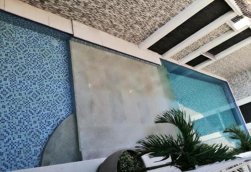 Plaza Real Edificio Turístico