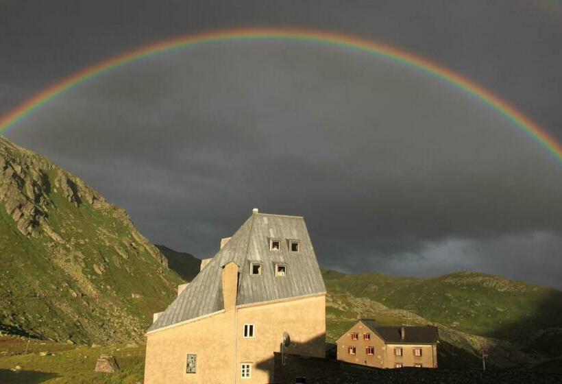فندق Ospizio San Gottardo