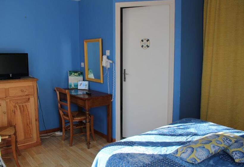 بنسيون Auberge Du Vieux Tour