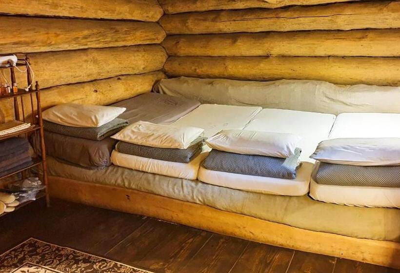 פנסיון Forest Hut Stariy Prud