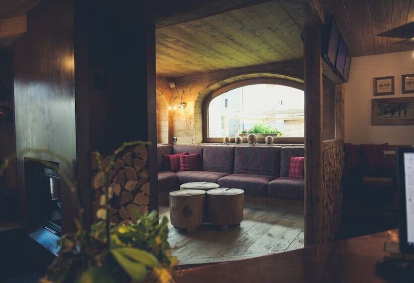 Alpen Hotel Chalet