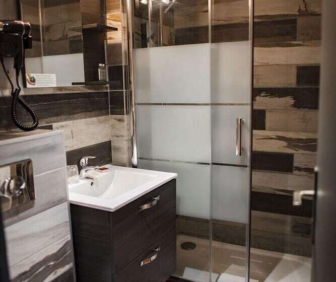 Cit Hotel B