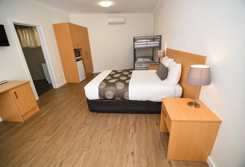 Dandenong Motel