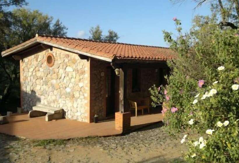 ホテル Agriturismo La Quercia