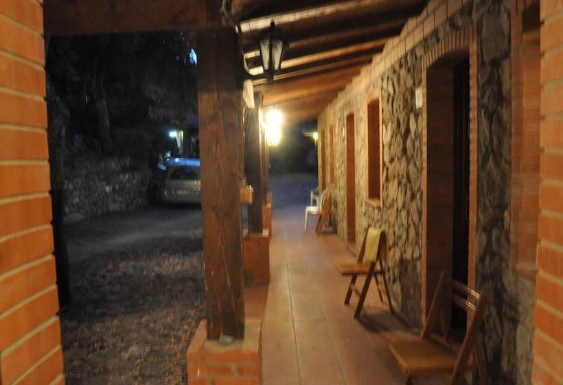 Отель Agriturismo La Quercia