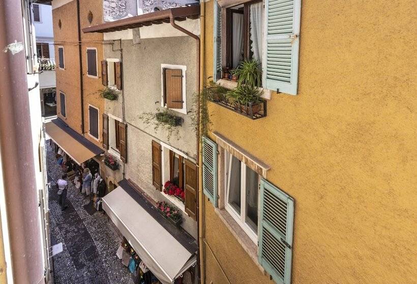 هتل Albergo Aurora