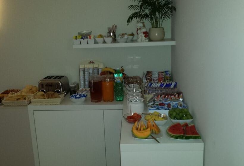 هتل Albergo Aurora