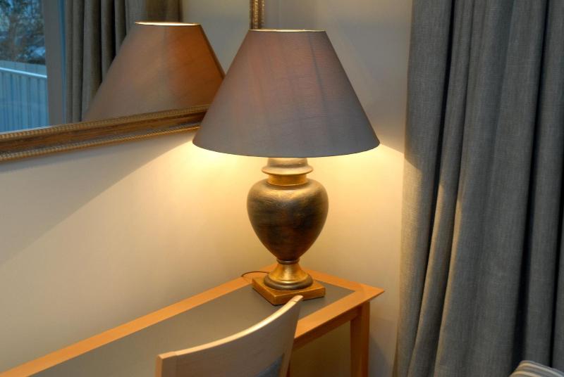 هتل Bluestone On George