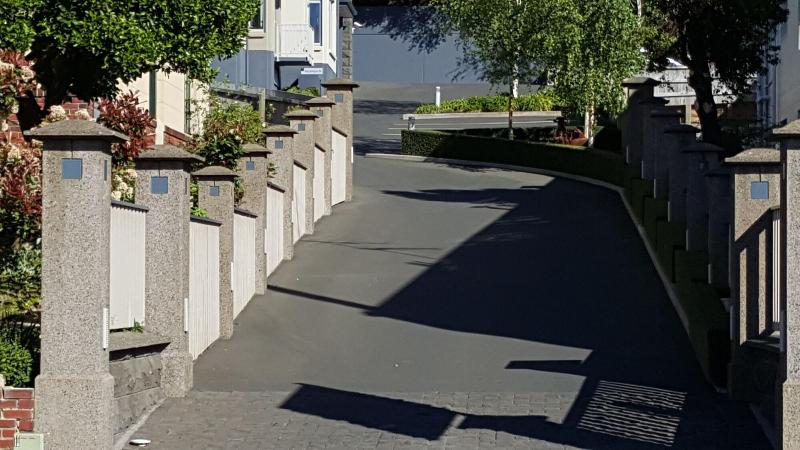 هتل Bluestone On George