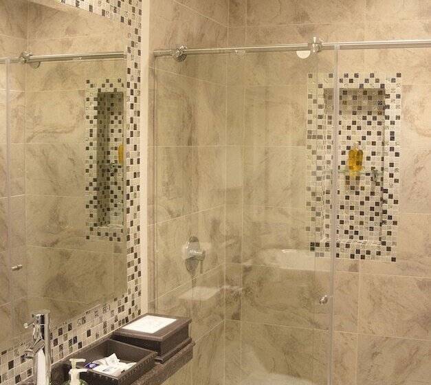 هتل Castilla Real