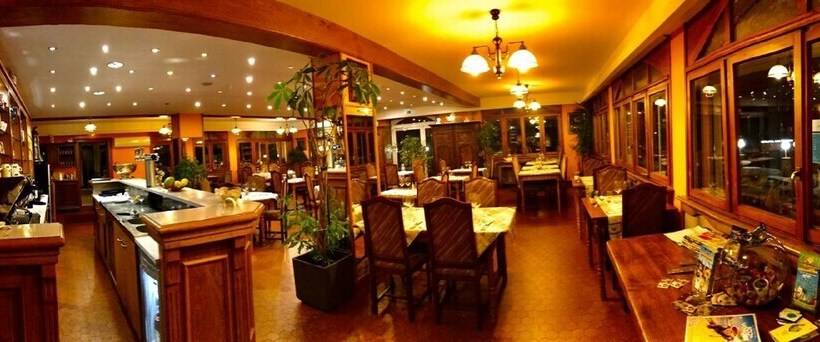 ホテル Hôtel Des Roches