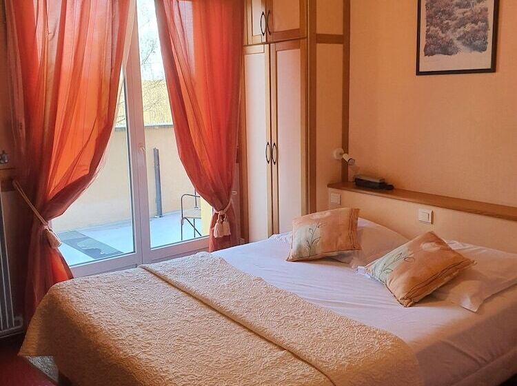 ホテル Hôtel Des Roches