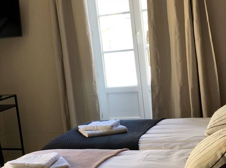 호텔 Hôtel La Table 2 Giffon