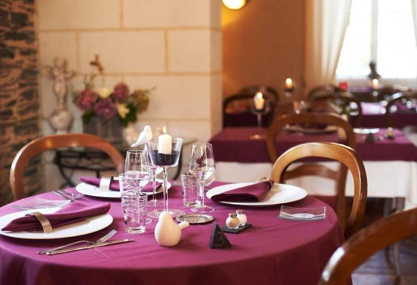 فندق Logis Auberge De L'ombrée