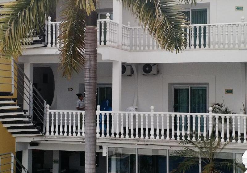 هتل Manantial Melgar