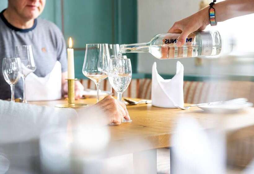 هتل Tetens Gasthof