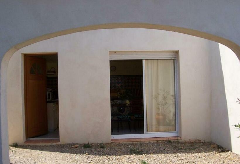 مبيت وإفطار Le Fenouillet Chambres D Hotes Proche Des Grands Buffets