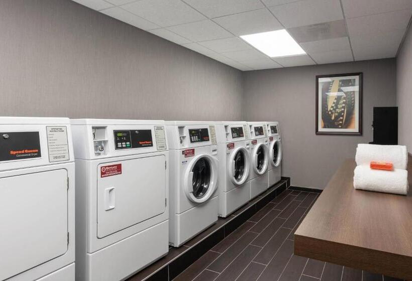 בית מלון כפרי Courtyard By Marriott Thousand Oaks Agoura Hills