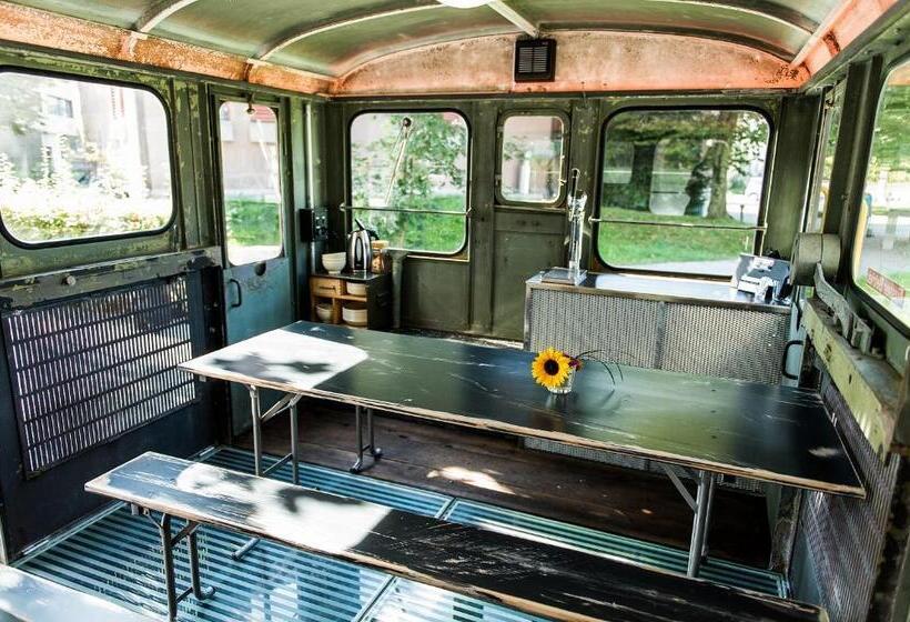 Apart  Welcoming L Urban Feel L Design