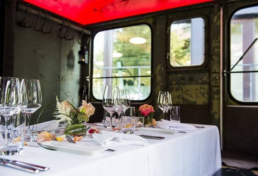 Apart  Welcoming L Urban Feel L Design