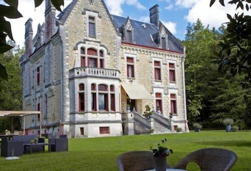 住宿加早餐  Château La Thuilière