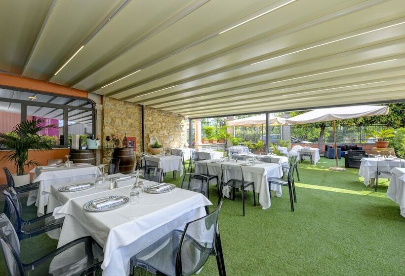 ホテル Albergo Locanda Primavera